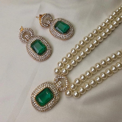 Luxury Pearl Necklace Set