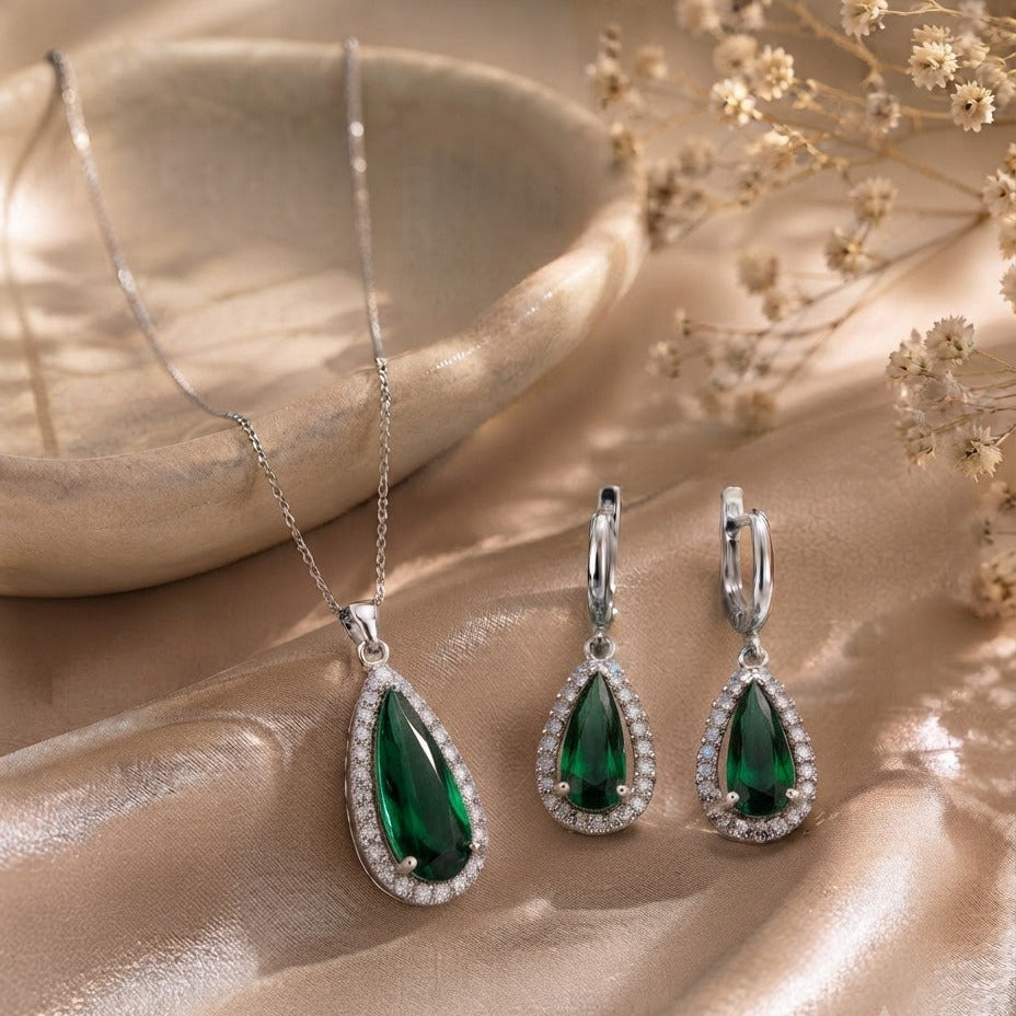 Elegant Stone Studded Pendant Set