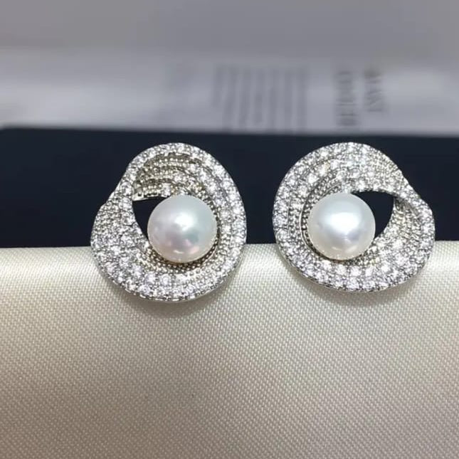 Luxury Pearl Earrings
