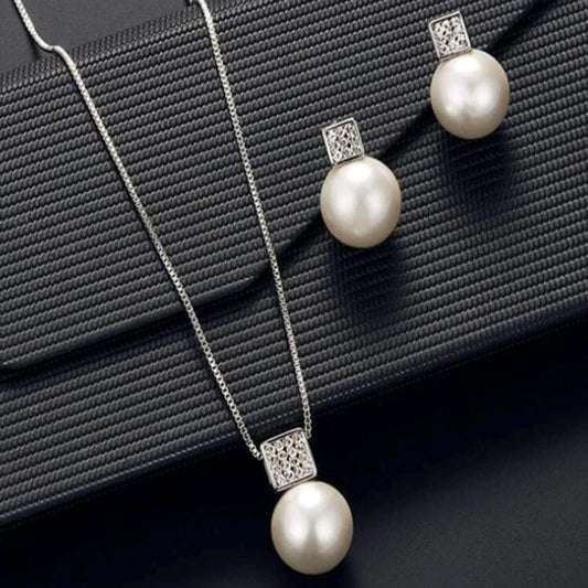 Pearl and Gold Square Zircon Studded pendant Set