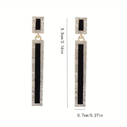 Elegant Geometric Dangle Earrings